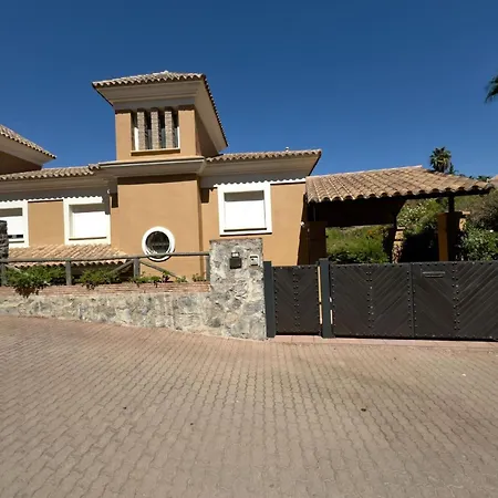 Adosada En Santa Clara Holiday home *
