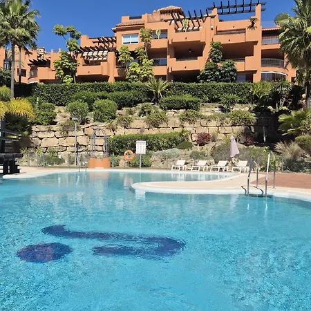 Adosada En Santa Clara Marbella