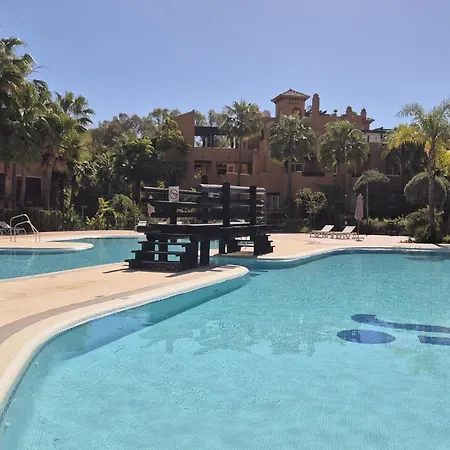 Adosada En Santa Clara Marbella
